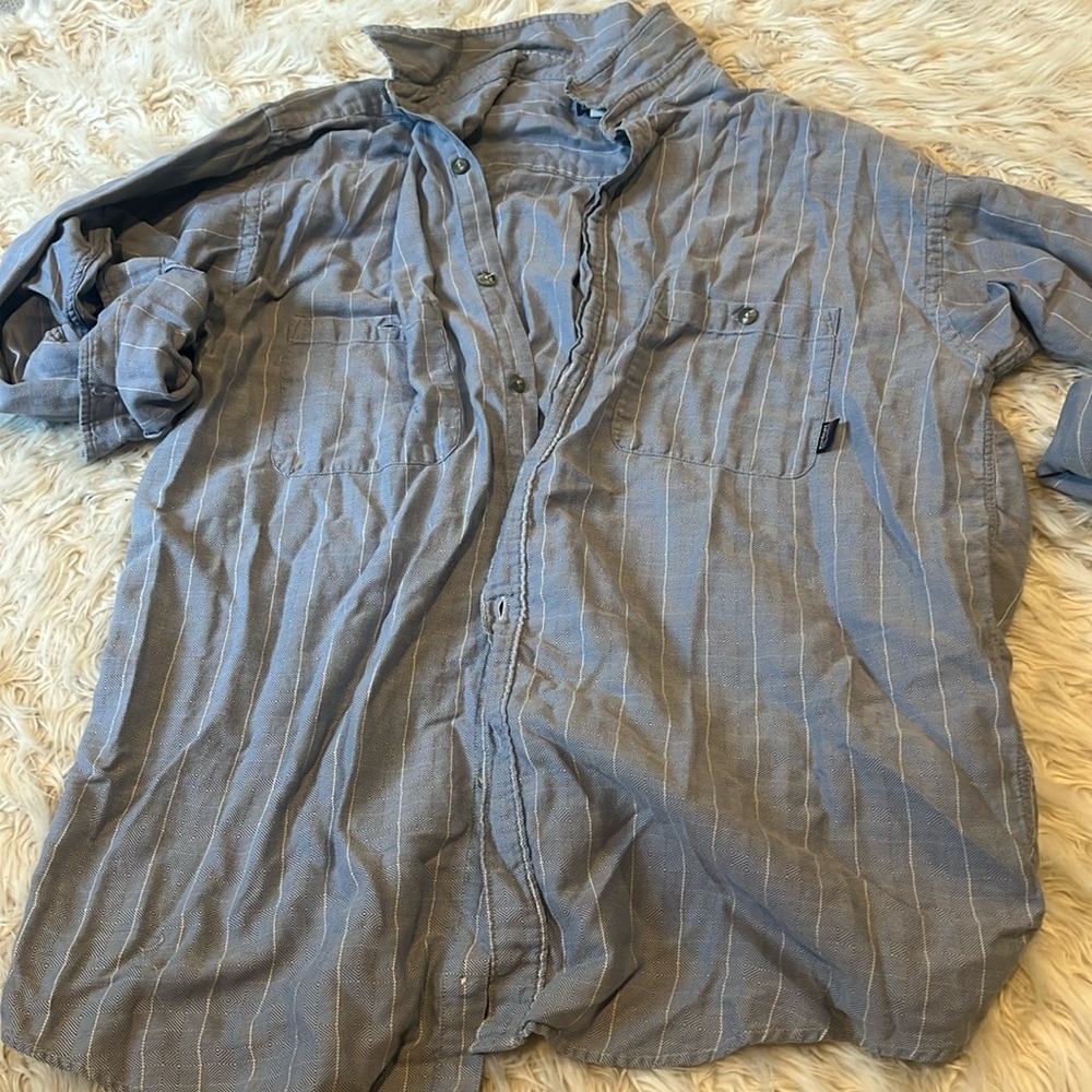 Patagonia button up EUC